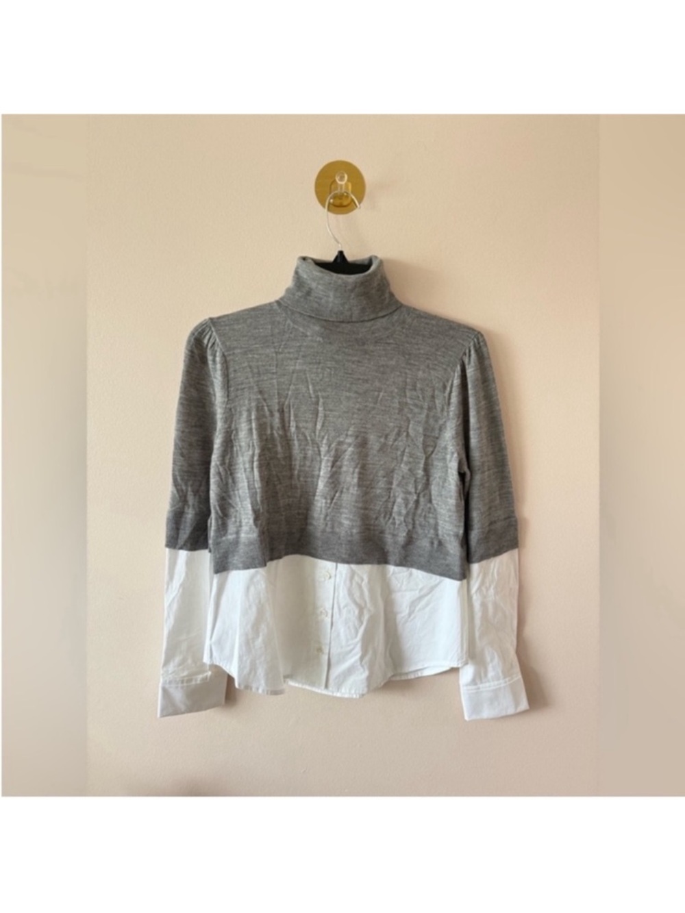 Veronica Beard Gray and White Layered Turtleneck Sweater Small